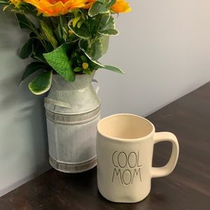 Rae Dunn Mug βCool Momβ NEW